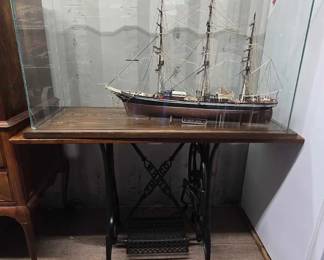 4510  Vintage Model Ship
