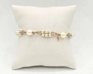 784 14k Gold Pearl Bracelet, 9.1g
