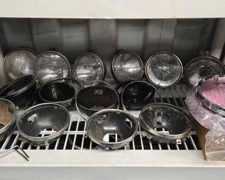 8520 Vintage Car Parts