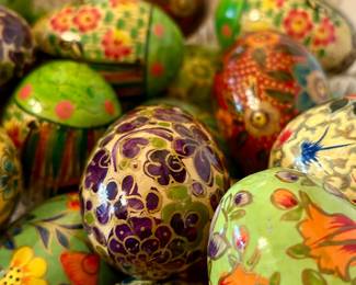 Hand painted Kashmiri wooden eggs