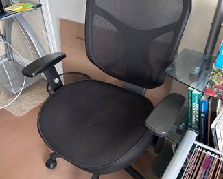Desk chair