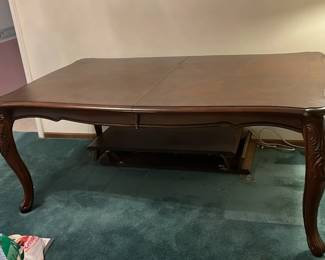 Vintage Diningroom Table