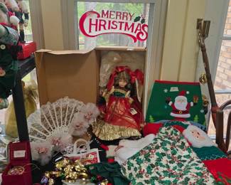 Sunroom - More Christmas