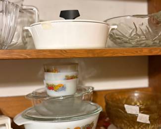 More vintage kitchen - top shelf 