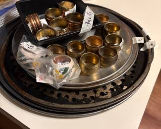 Kitchen - Napkin ring sets, pizza pans