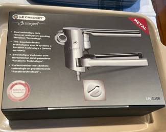 Le Creuset Screwpull LM-G10B Bottle Opener W/ Box