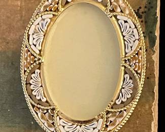 Vintage Mini Picture Frame W/ Inlaid Details