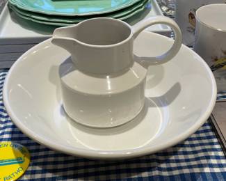 Creamer W/ Bowl