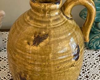 Decorative Pottery Style Beehive Jug