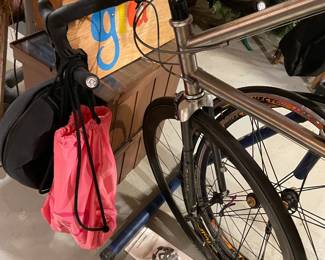 Racing Bicycle W/ Helmet Case