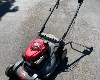 Honda HRX 217 Lawnmower