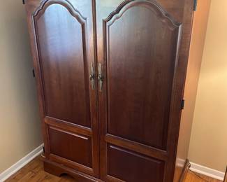 Armoire