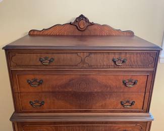 Antique Dresser W/ 5 Drawers