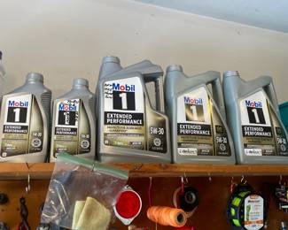 Mobil Extended Performance Advanced Fuel Synthetic Oil (5 Quart)