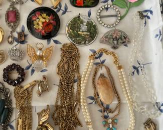 Assorted Costume Jewelry (Pins, Earrings, Necklaces, Etc.)