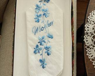 Vintage Embroidered Mother Hankie