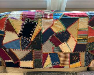 BEAUTIFUL Antique 1800s Handmade Patchwork Quilt