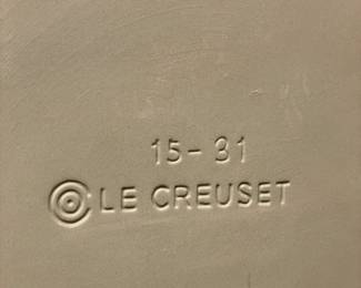 Le Creuset 15-31 Red Glazed Pie Plate