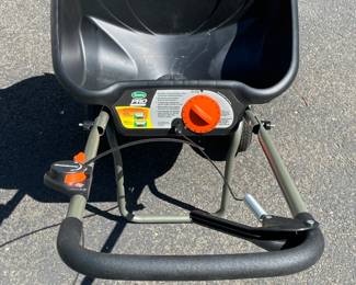 Scotts Pro EdgeGuard Spreader