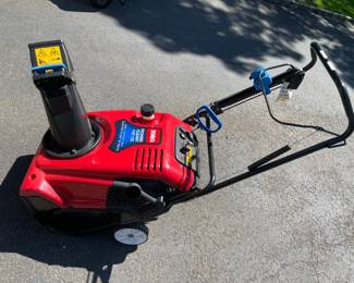 Toro Power Clear 421 QE Electric Start 21" Width Snowblower