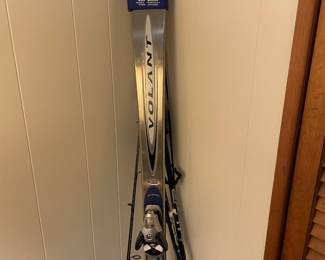 Skis & Poles