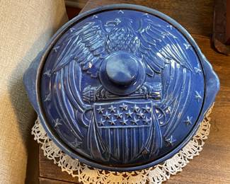 Vintage 1940s McCoy Pottery Covered Casserole Dish W/ Eagle