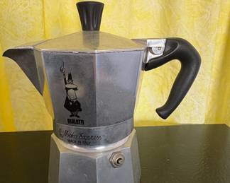 Bialetti Moka Express Stovetop Espresso Maker