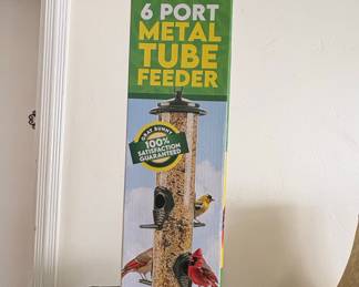 Gray Bunny 6 Port Metal Tube Feeder