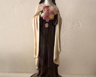 Saint Thérèse of Lisieux Statue