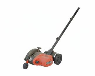 Black & Decker LE750 2-in-1 Electric Lawn Edger and Trencher