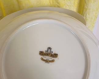 Harmony House Fine China "Classic White" 3670 Serving Bowl