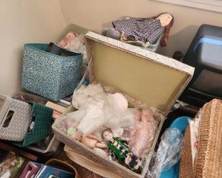 Dolls, Doll Clothes and Accessories