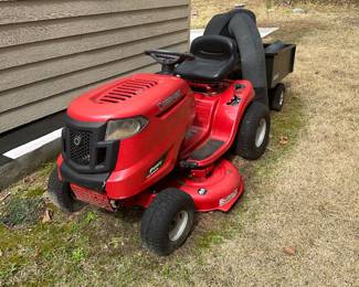 Rider lawnmower