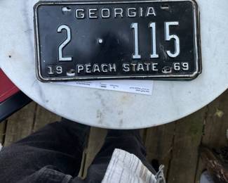20 vintage license plates some with awesome numbers!