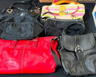Coach Hand Bags 