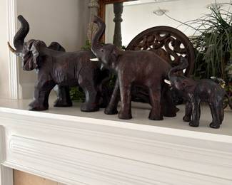 Lots of elephant decor