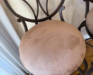 	#25	Swivel Barstools set of 2 29" seat height	 $60.00 				