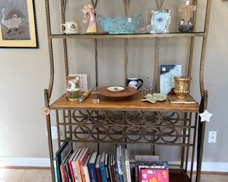 	#31	Baker's Rack 40x18x74	 $100.00 				