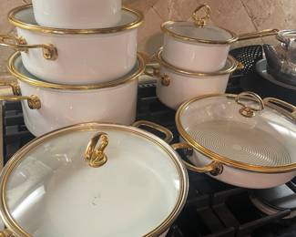ENAMEL  COOKWARE - GREAT  PIECES   