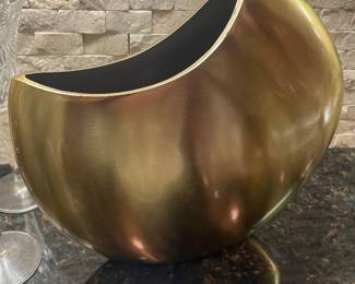  UPSCALE ALL THE WAY IN HOME DECOR 