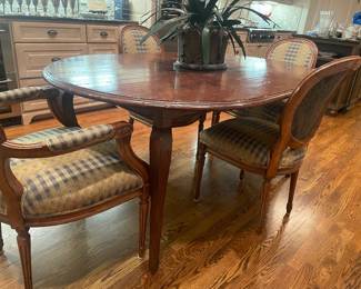 used as kitchen table and 4  beautiful chairs  