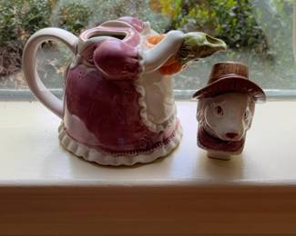 Vintage Ceramic Bunny Rabbit Tea Pot