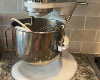 KitchenAid Professional Bowl-Lift Stand Mixer with Attachments