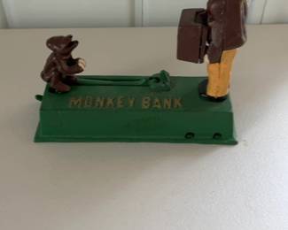Vintage Style Cast Iron Monkey Bank Mechanical Coin Bank