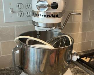 KitchenAid Professional Bowl-Lift Stand Mixer with Attachments