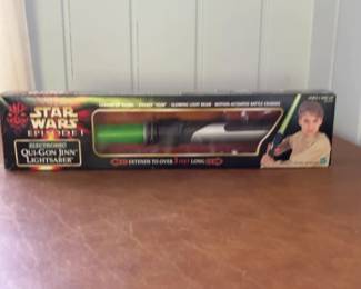 Star Wars Episode 1 Qui-Gon Jinn Electronic Lightsaber