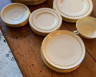 Lenox Gold Leaf Border Fine China Dinnerware Set