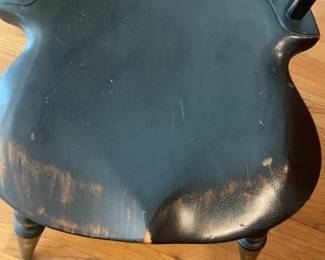 D.R. Dimes Classic Bow-Back Windsor Dining Chair