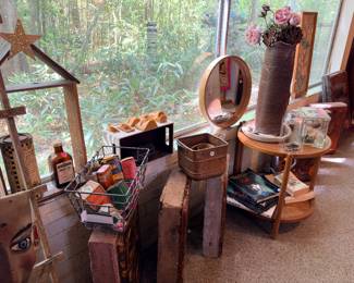 There is a grand view through this picture window of this 1940s home. Lots of bamboo and a variety of invasive plants to look at :-)