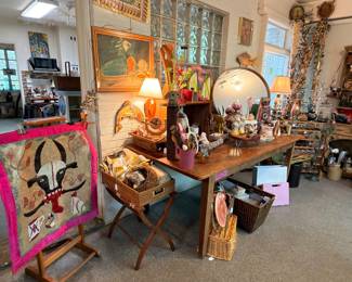 Full view of the dining room…